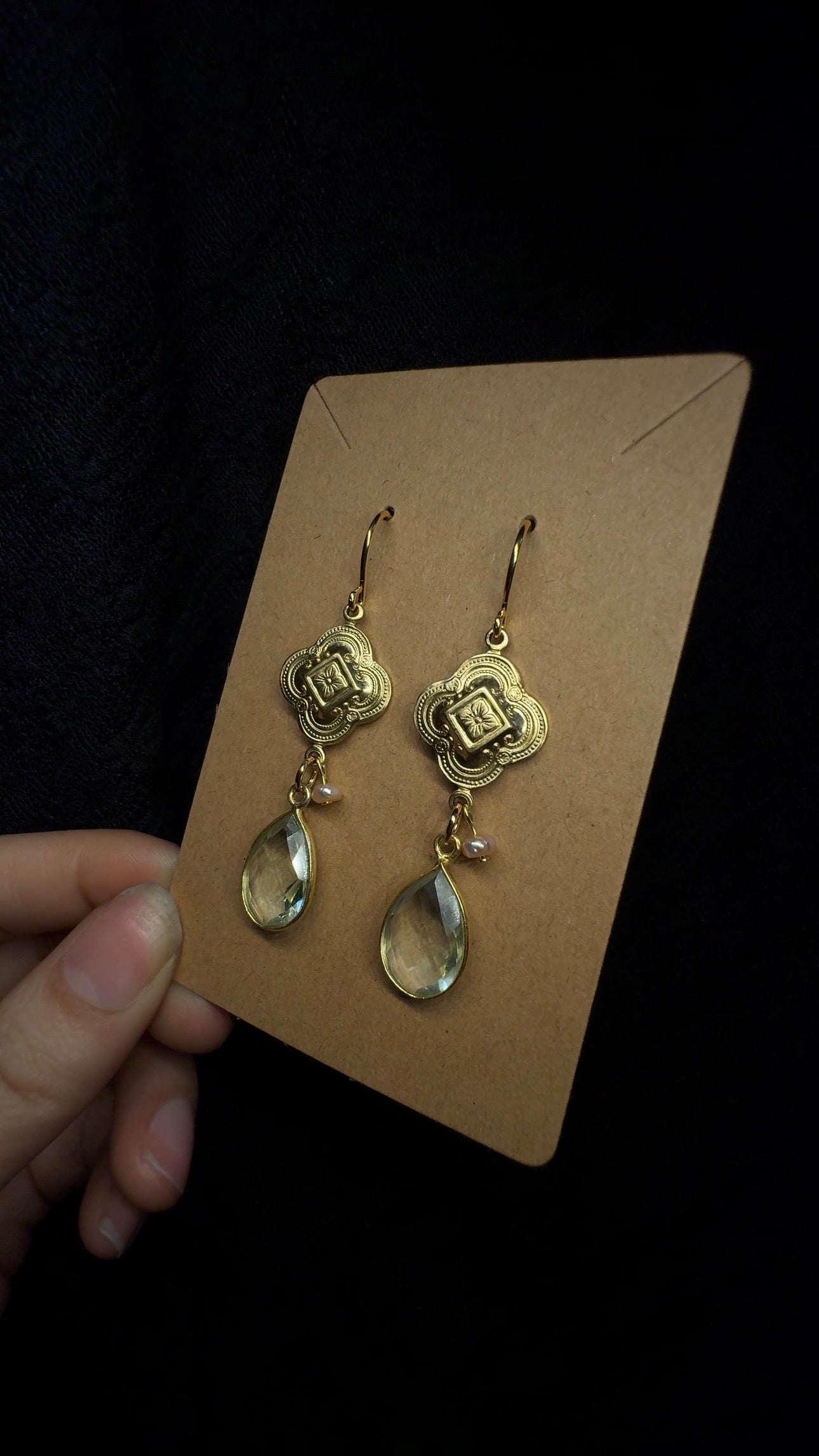 Aquamarine (syn.) Earrings - with pink pearls