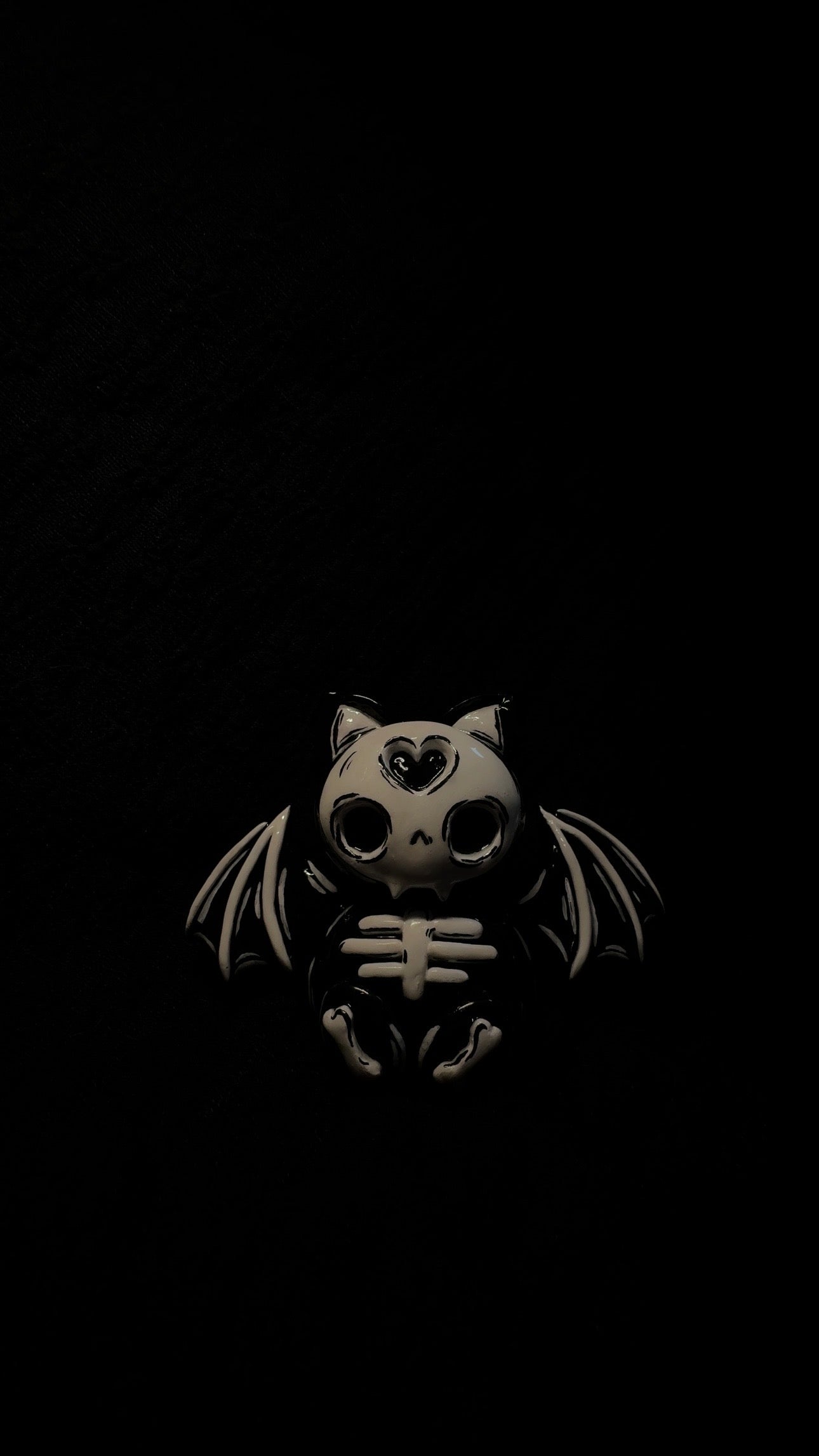 Skull Bat - desk buddy