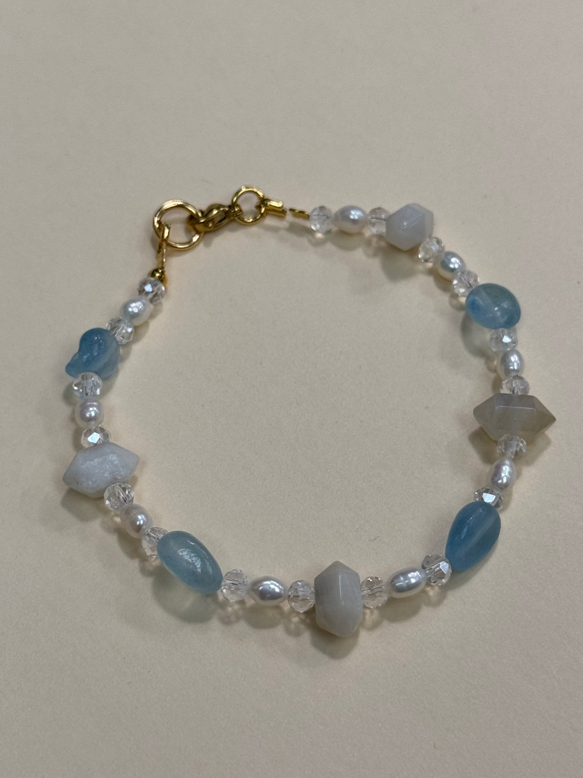 Blue Fluorite Bracelet - with pearls and moonstone