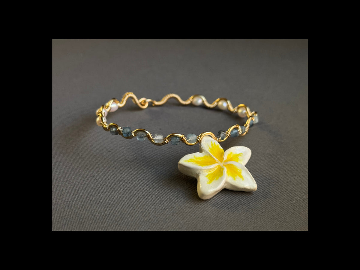 Plumeria Bracelet - with aquamarine