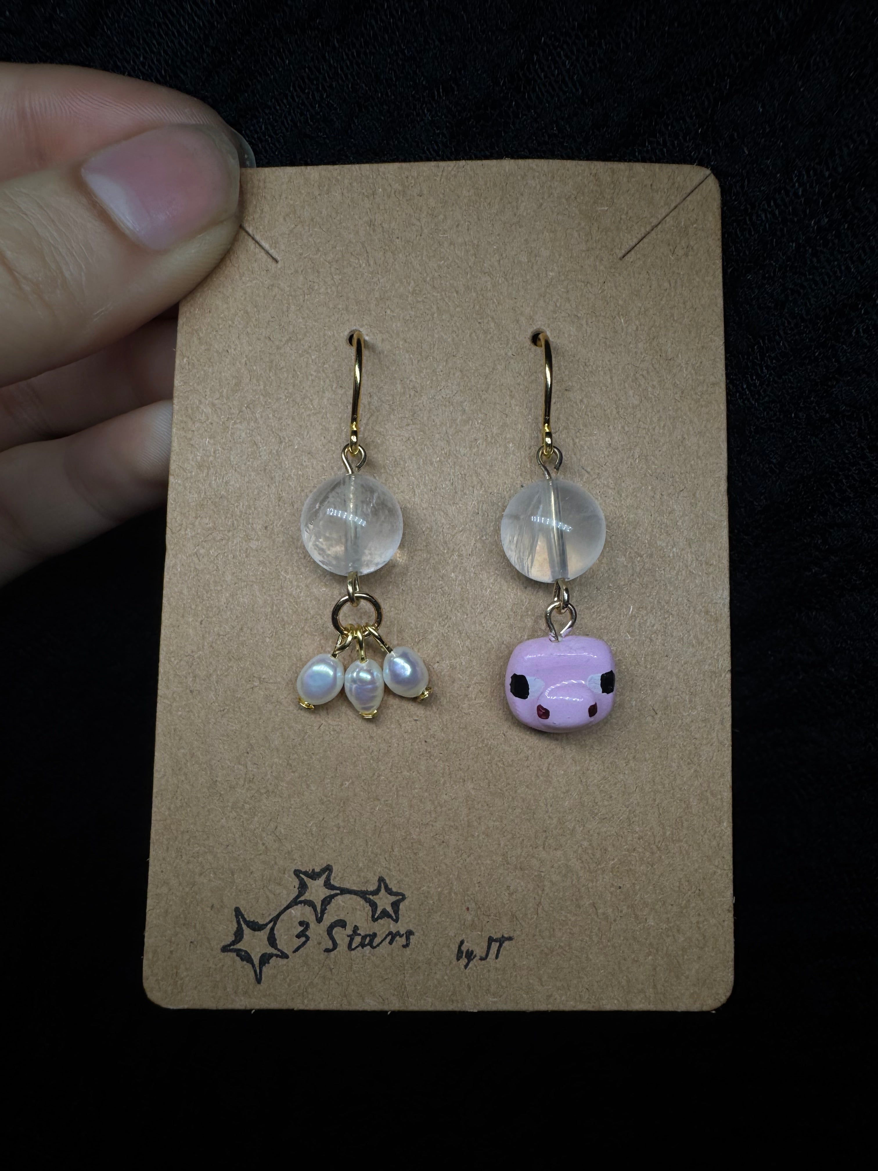 Minecraft pig earrings - with clear quartz and pearls