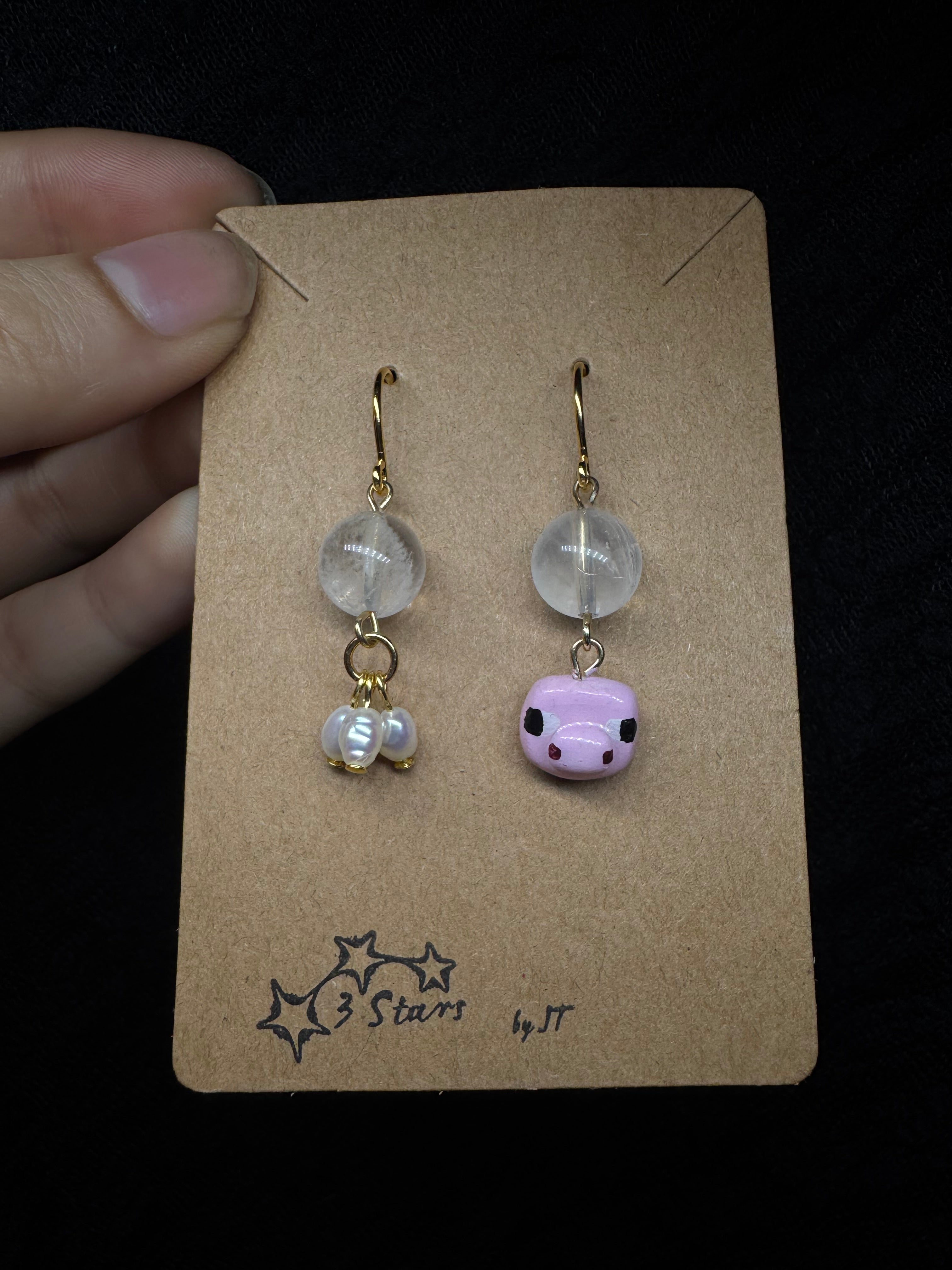 Minecraft pig earrings - with clear quartz and pearls