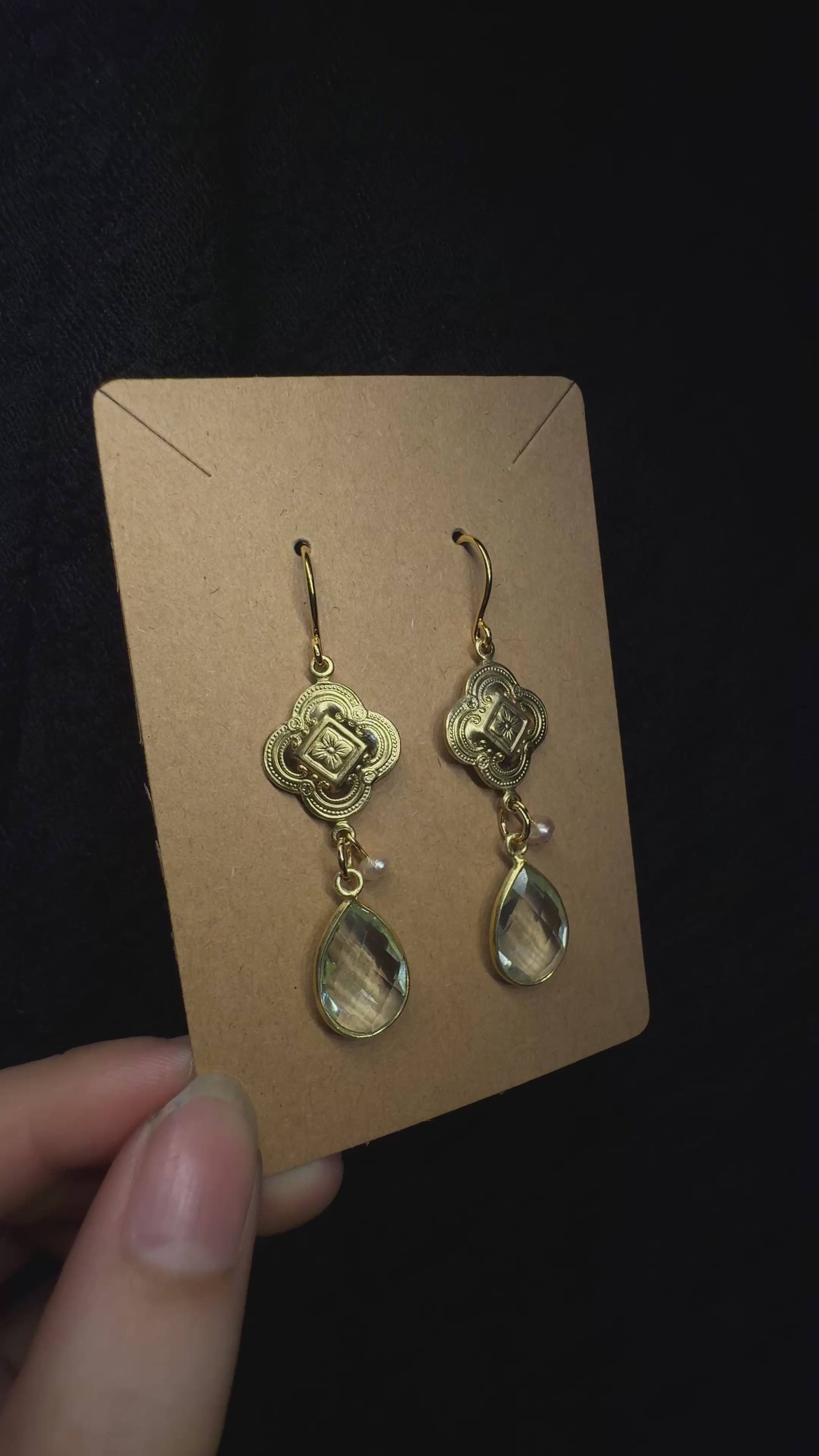 Aquamarine (syn.) Earrings - with pink pearls